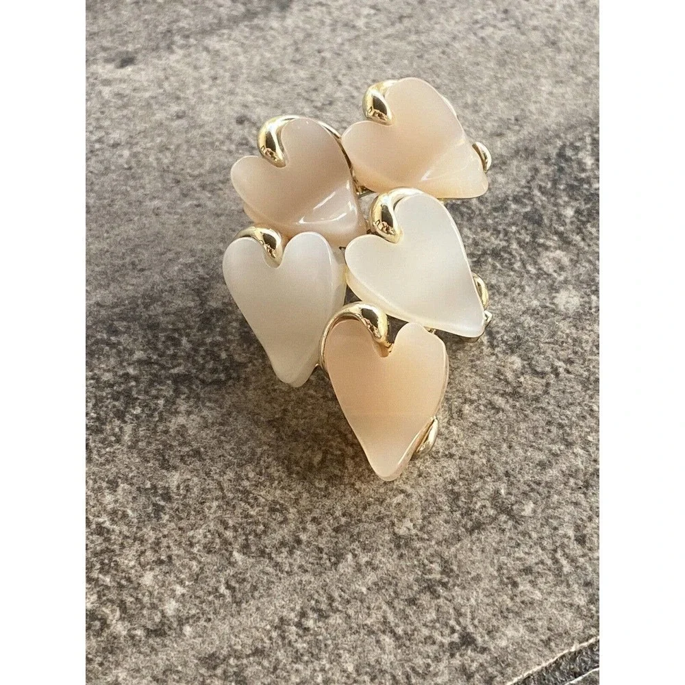 Claudette Vintage Pearl and Beige Moon Glow thermoset Brooch Pin